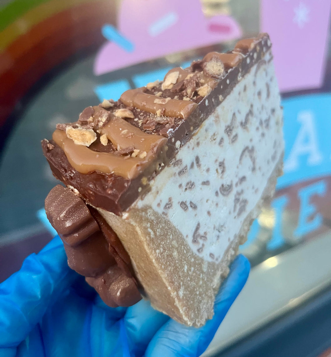 Maltesers Reindeer Cheesecake